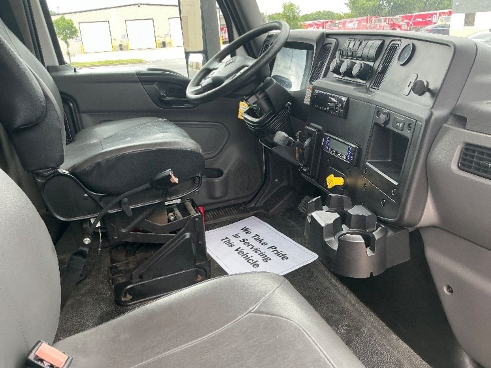 Refrigerated Truck-Light and Medium Duty Trucks-International-2020-MV607-Tulsa-OK-130,802\n\t\tmiles-$ 50,250 - Image 21