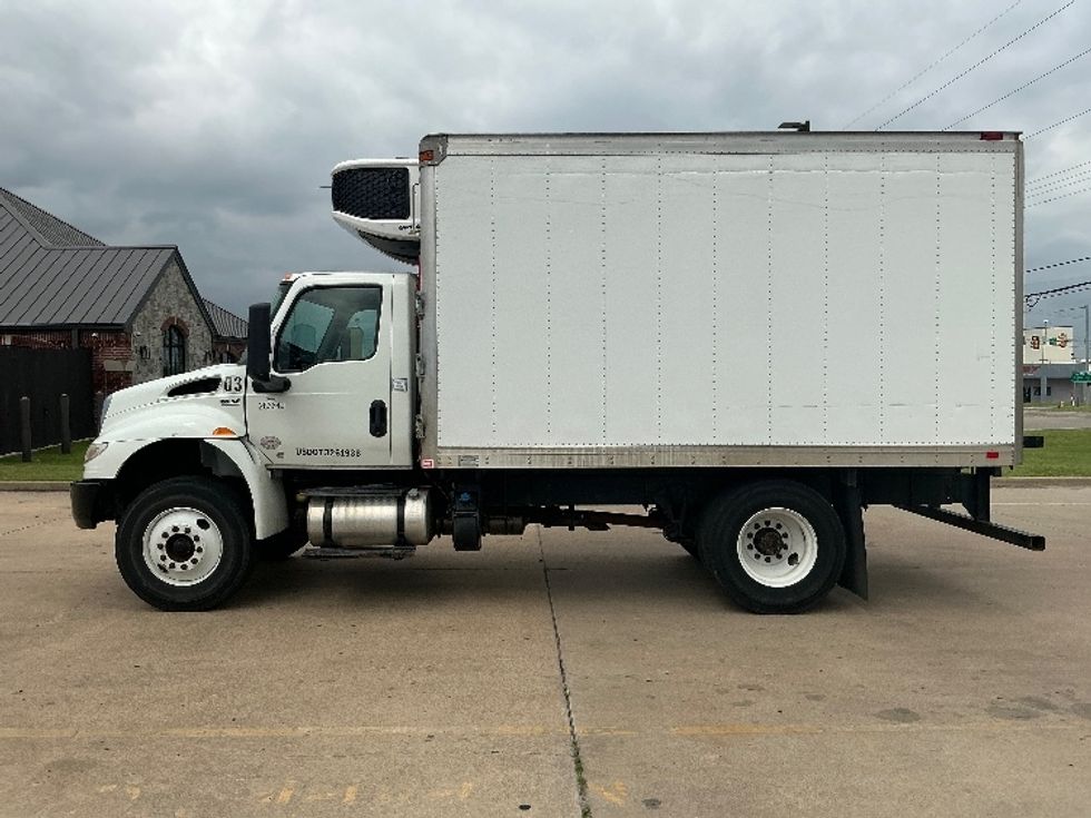 Refrigerated Truck-Light and Medium Duty Trucks-International-2020-MV607-Tulsa-OK-130,802\n\t\tmiles-$ 50,250 - Image 4