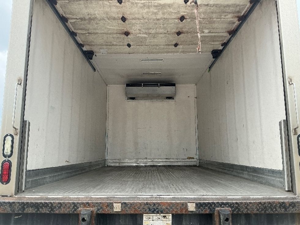 Refrigerated Truck-Light and Medium Duty Trucks-International-2020-MV607-Tulsa-OK-130,802\n\t\tmiles-$ 50,250 - Image 8