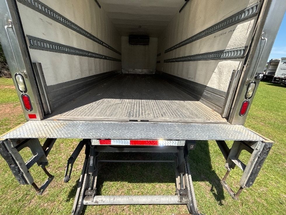 Refrigerated Truck-Light and Medium Duty Trucks-International-2020-MV607-Tuscaloosa-AL-193,629\n\t\tmiles-$ 62,250 - Image 10