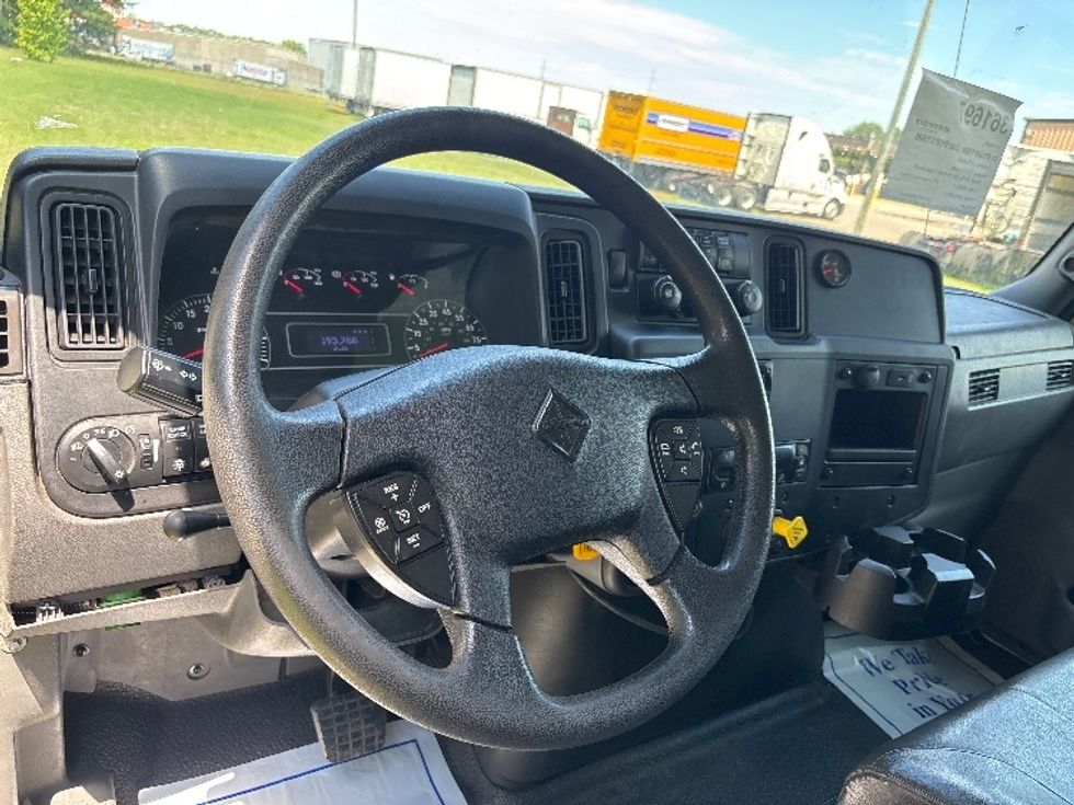 Refrigerated Truck-Light and Medium Duty Trucks-International-2020-MV607-Tuscaloosa-AL-193,629\n\t\tmiles-$ 62,250 - Image 17