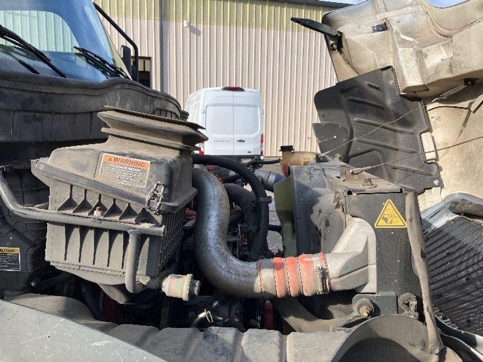 Refrigerated Truck-Light and Medium Duty Trucks-International-2020-MV607-Tuscaloosa-AL-68,614\n\t\tmiles-$ 75,000 - Image 23