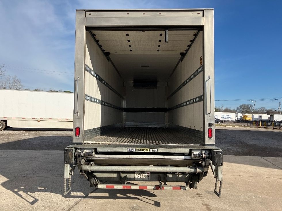 Refrigerated Truck-Light and Medium Duty Trucks-International-2020-MV607-Tuscaloosa-AL-68,614\n\t\tmiles-$ 75,000 - Image 8