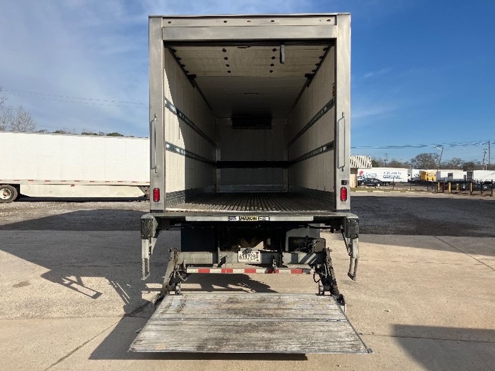 Refrigerated Truck-Light and Medium Duty Trucks-International-2020-MV607-Tuscaloosa-AL-68,614\n\t\tmiles-$ 75,000 - Image 9