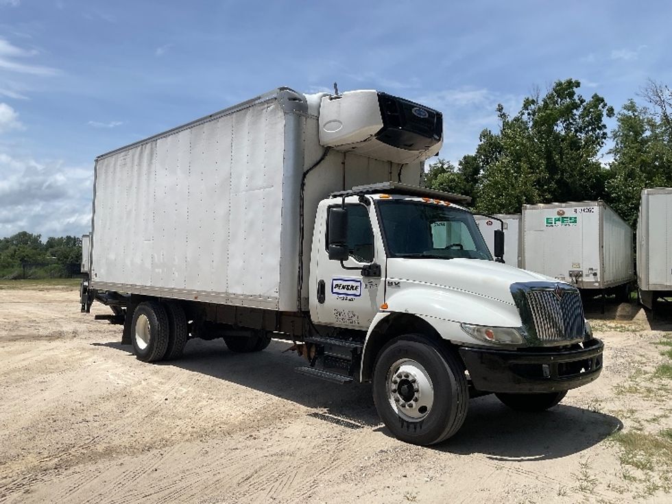 Refrigerated Truck-Light and Medium Duty Trucks-International-2020-MV607-Valdosta-GA-120,914\n\t\tmiles-$ 50,500 - Image 1