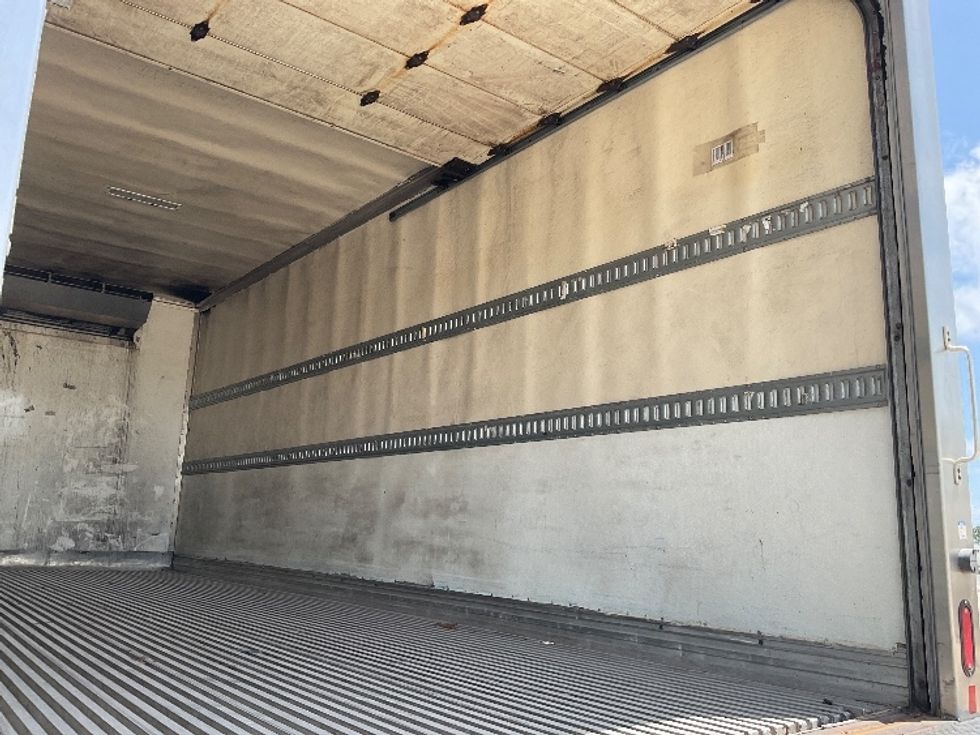 Refrigerated Truck-Light and Medium Duty Trucks-International-2020-MV607-Valdosta-GA-120,914\n\t\tmiles-$ 50,500 - Image 11