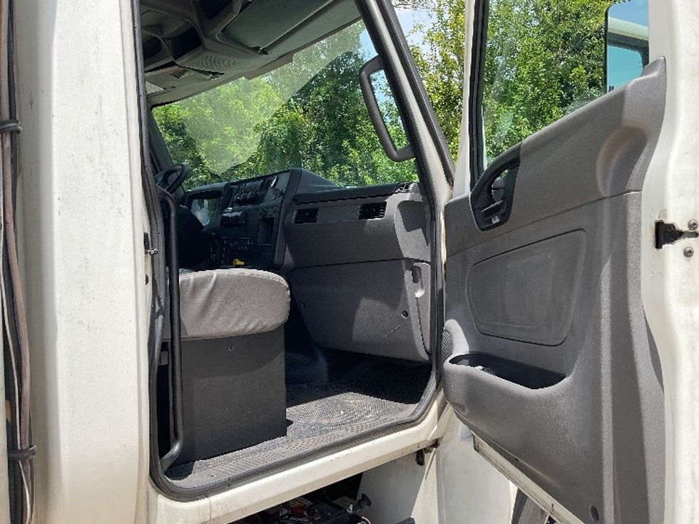 Refrigerated Truck-Light and Medium Duty Trucks-International-2020-MV607-Valdosta-GA-120,914\n\t\tmiles-$ 50,500 - Image 18