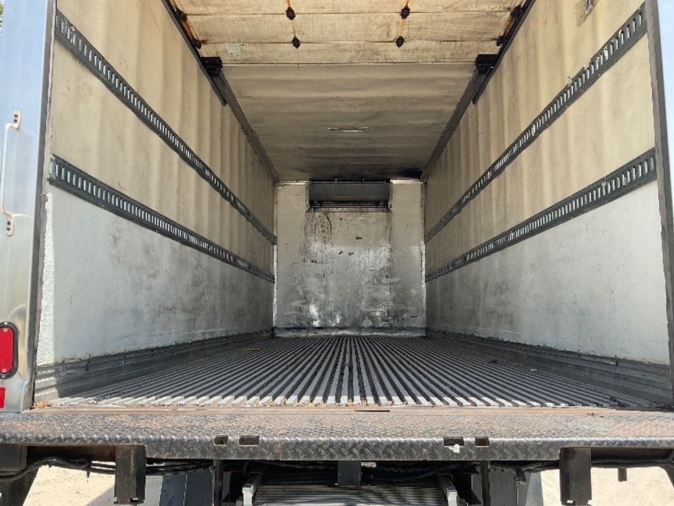 Refrigerated Truck-Light and Medium Duty Trucks-International-2020-MV607-Valdosta-GA-120,914\n\t\tmiles-$ 50,500 - Image 8