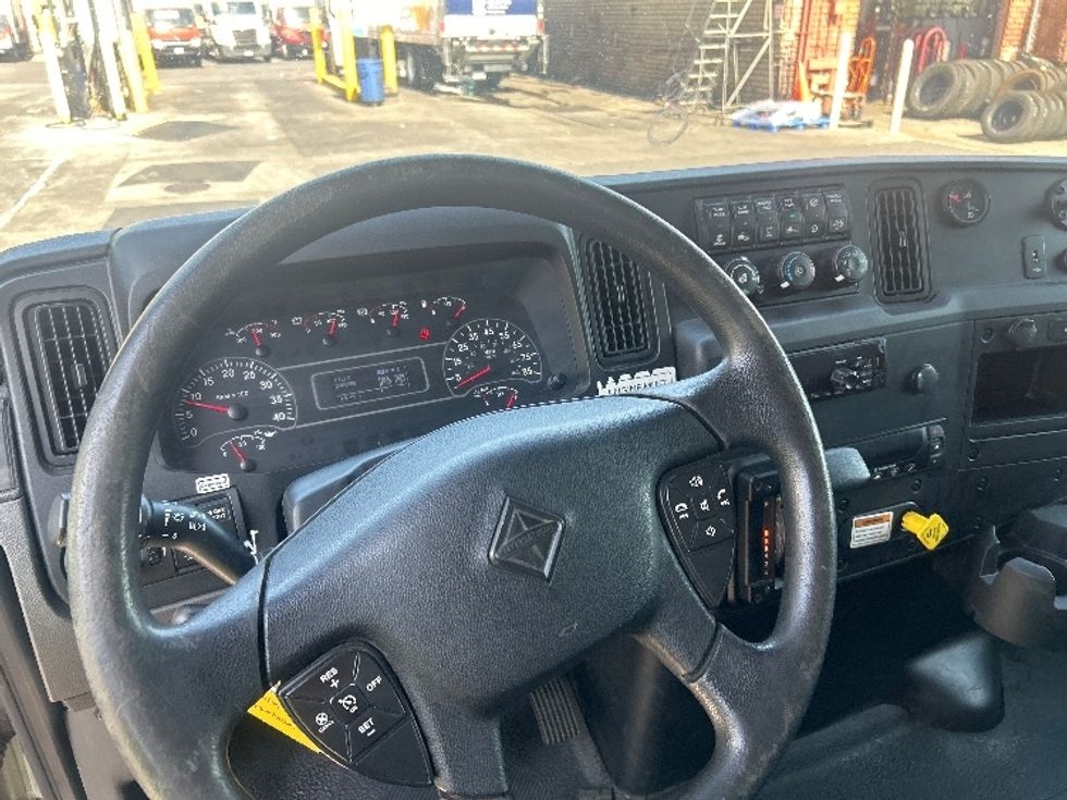 Refrigerated Truck-Light and Medium Duty Trucks-International-2020-MV607-Vernon-CA-250,767\n\t\tmiles-$ 46,500 - Image 18