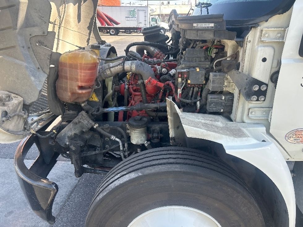 Refrigerated Truck-Light and Medium Duty Trucks-International-2020-MV607-Vernon-CA-250,767\n\t\tmiles-$ 46,500 - Image 24