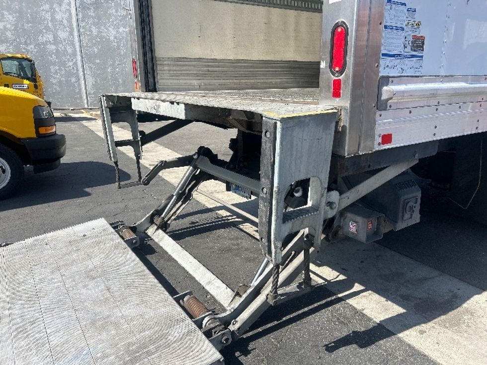 Refrigerated Truck-Light and Medium Duty Trucks-International-2020-MV607-Vernon-CA-250,767\n\t\tmiles-$ 46,500 - Image 27