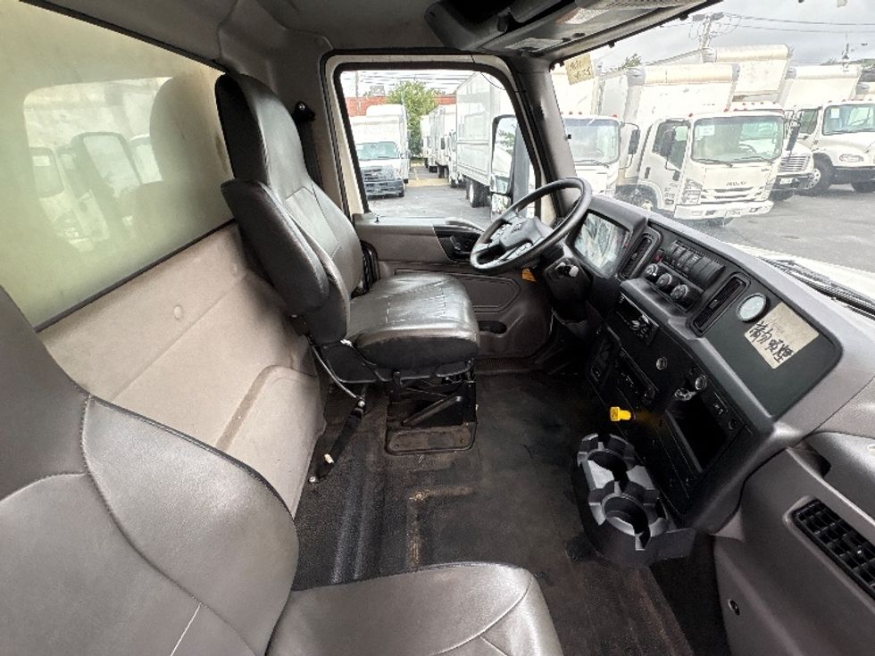 Refrigerated Truck-Light and Medium Duty Trucks-International-2020-MV607-West Babylon-NY-229,273\n\t\tmiles-$ 49,000 - Image 21