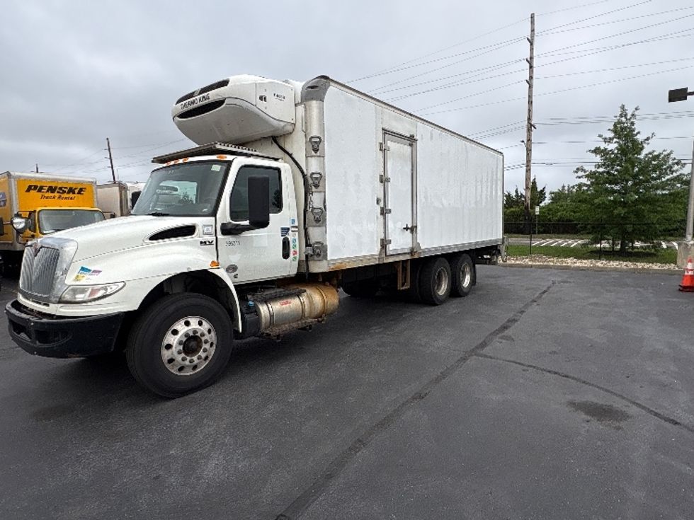 Refrigerated Truck-Light and Medium Duty Trucks-International-2020-MV607-West Babylon-NY-229,273\n\t\tmiles-$ 49,000 - Image 3