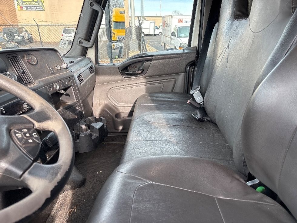 Refrigerated Truck-Light and Medium Duty Trucks-International-2020-MV607-West Babylon-NY-46,799\n\t\tmiles-$ 69,000 - Image 19