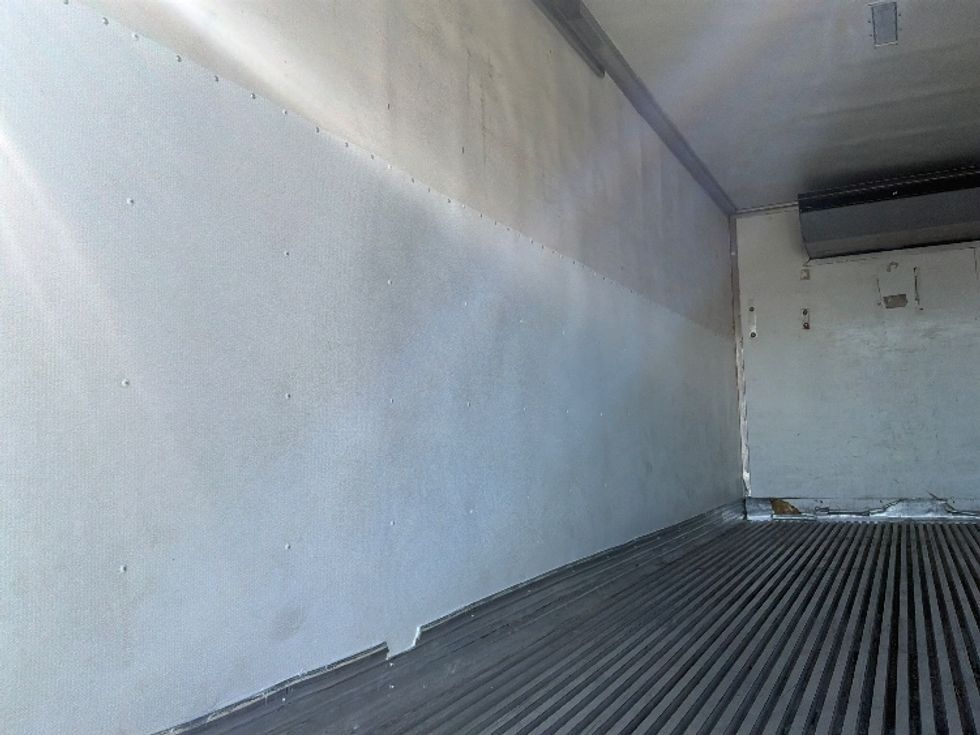 Refrigerated Truck-Light and Medium Duty Trucks-International-2020-MV607-West Sacramento-CA-143,508\n\t\tmiles-$ 55,000 - Image 11