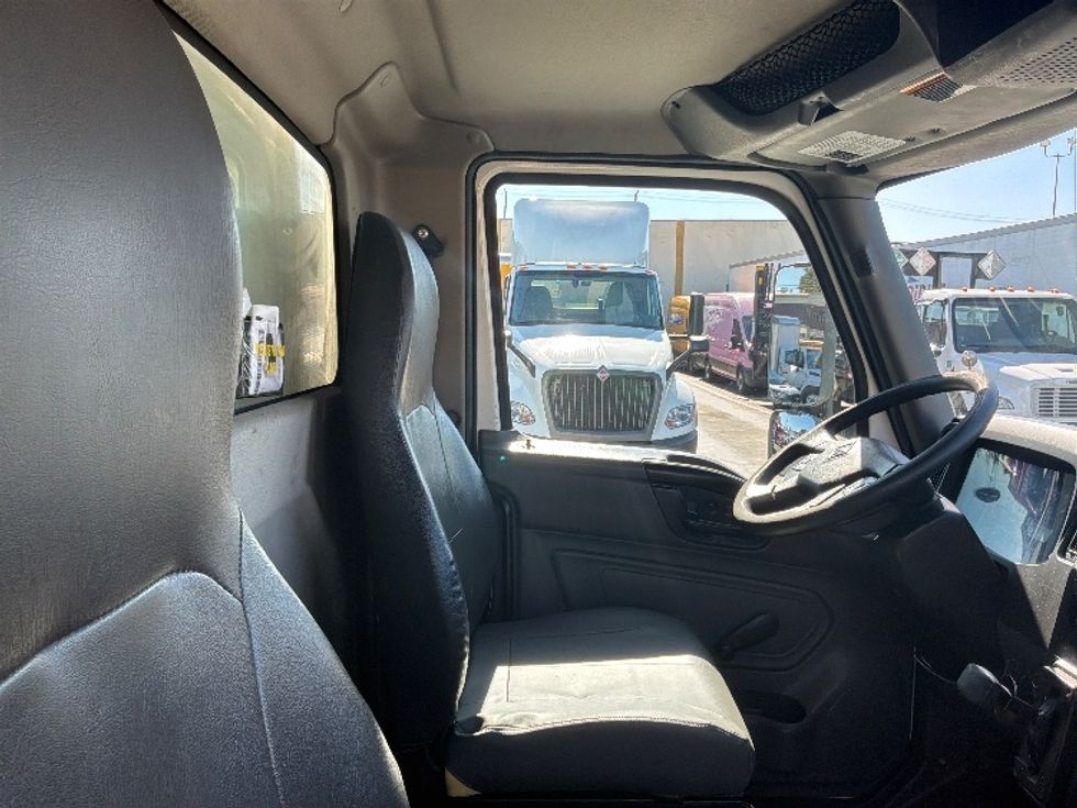 Refrigerated Truck-Light and Medium Duty Trucks-International-2020-MV607-West Sacramento-CA-143,508\n\t\tmiles-$ 55,000 - Image 22