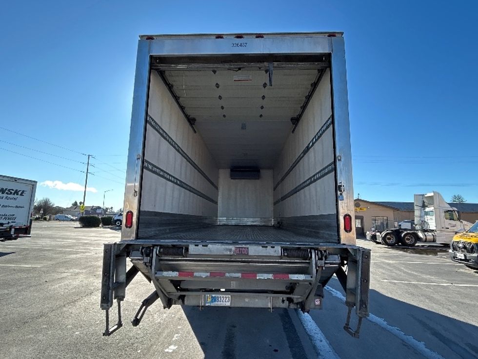 Refrigerated Truck-Light and Medium Duty Trucks-International-2020-MV607-West Sacramento-CA-149,109\n\t\tmiles-$ 63,250 - Image 8