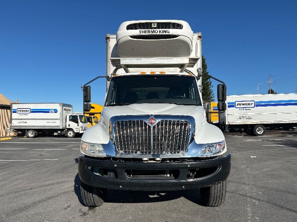 Refrigerated Truck-Light and Medium Duty Trucks-International-2020-MV607-West Sacramento-CA-149,109\n\t\tmiles-$ 63,250 - Image 2
