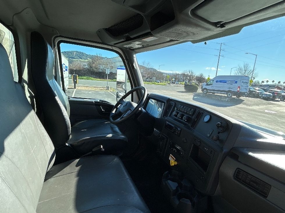 Refrigerated Truck-Light and Medium Duty Trucks-International-2020-MV607-West Sacramento-CA-149,109\n\t\tmiles-$ 63,250 - Image 21