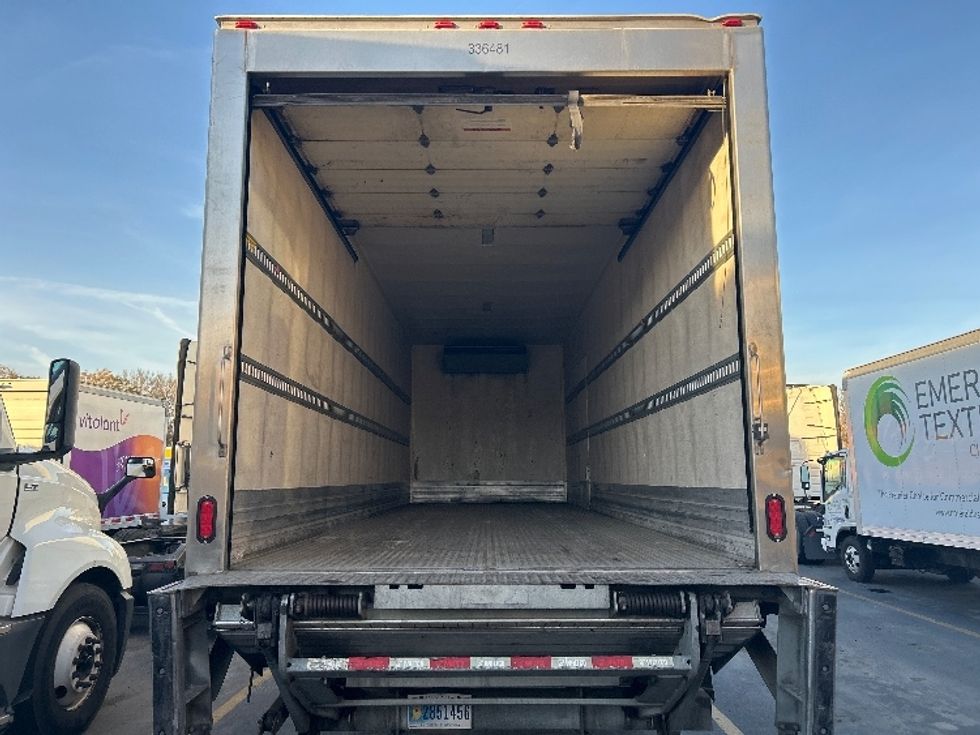Refrigerated Truck-Light and Medium Duty Trucks-International-2020-MV607-West Sacramento-CA-174,247\n\t\tmiles-$ 60,250 - Image 8