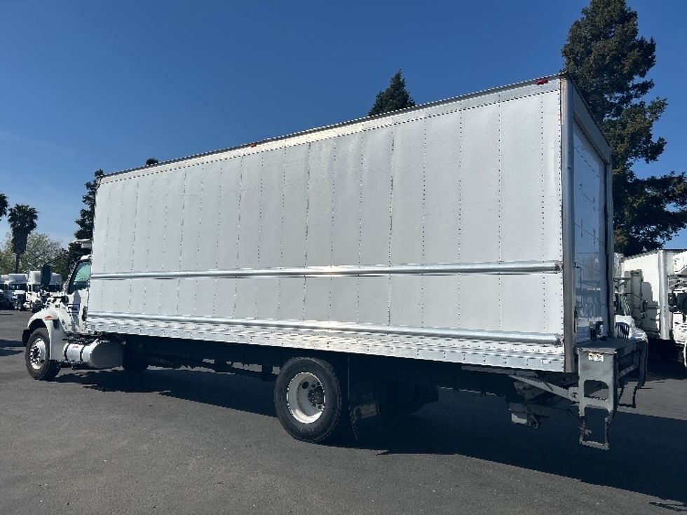 Refrigerated Truck-Light and Medium Duty Trucks-International-2020-MV607-West Sacramento-CA-190,306\n\t\tmiles-$ 62,000 - Image 6