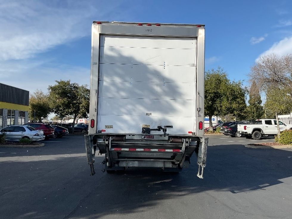 Refrigerated Truck-Light and Medium Duty Trucks-International-2020-MV607-West Sacramento-CA-192,260\n\t\tmiles-$ 63,250 - Image 7