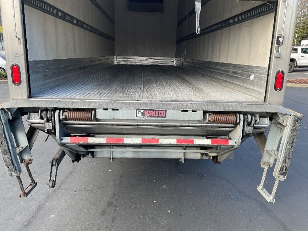 Refrigerated Truck-Light and Medium Duty Trucks-International-2020-MV607-West Sacramento-CA-192,260\n\t\tmiles-$ 63,250 - Image 10