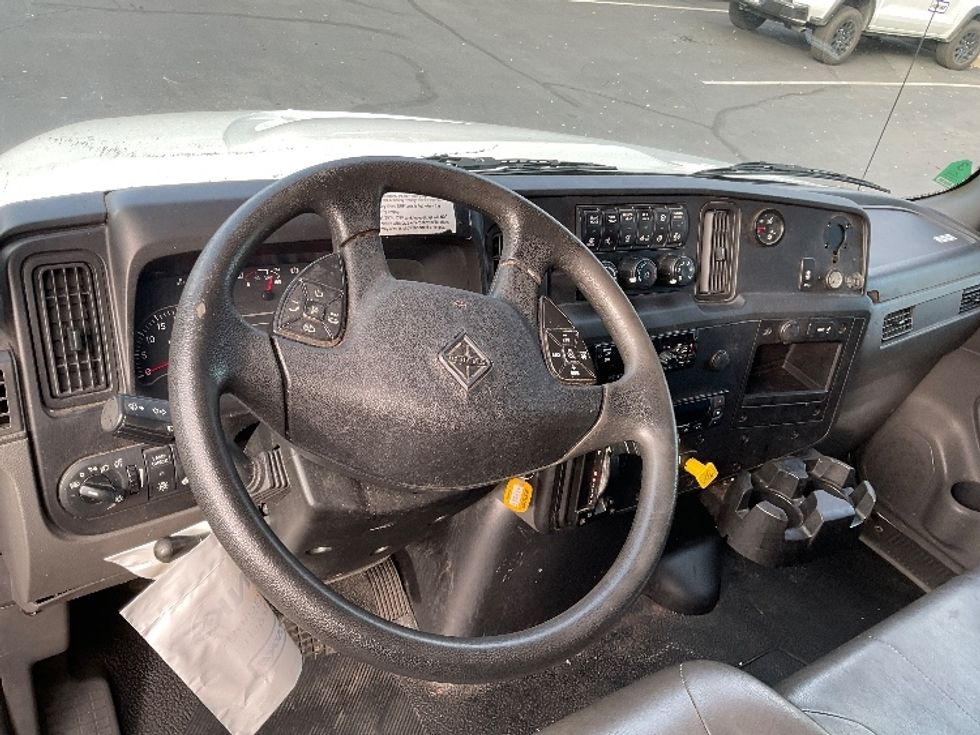 Refrigerated Truck-Light and Medium Duty Trucks-International-2020-MV607-West Sacramento-CA-192,260\n\t\tmiles-$ 63,250 - Image 17