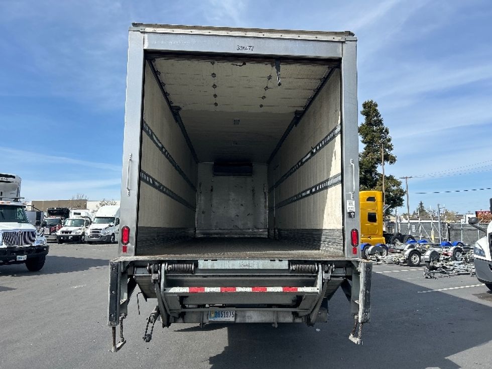 Refrigerated Truck-Light and Medium Duty Trucks-International-2020-MV607-West Sacramento-CA-217,984\n\t\tmiles-$ 62,250 - Image 8