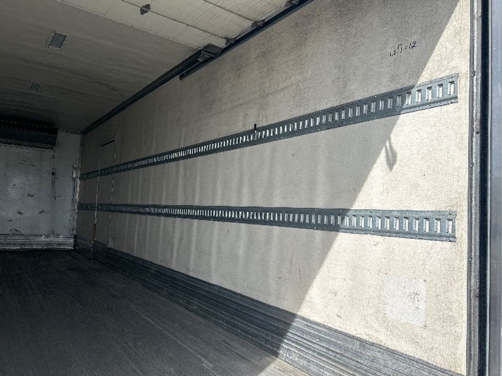 Refrigerated Truck-Light and Medium Duty Trucks-International-2020-MV607-West Sacramento-CA-217,984\n\t\tmiles-$ 62,250 - Image 12