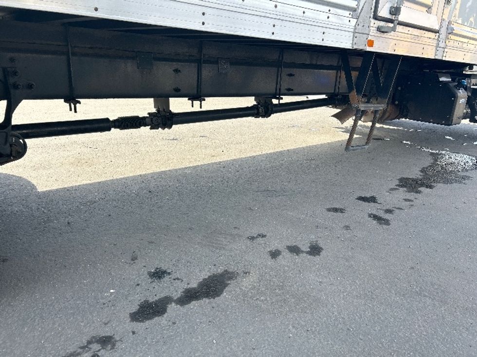 Refrigerated Truck-Light and Medium Duty Trucks-International-2020-MV607-West Sacramento-CA-217,984\n\t\tmiles-$ 62,250 - Image 14