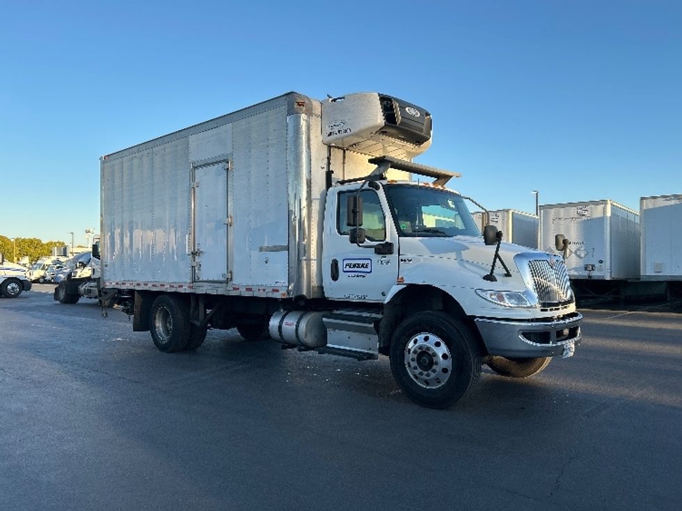 Refrigerated Truck-Light and Medium Duty Trucks-International-2020-MV607-West Sacramento-CA-218,299\n\t\tmiles-$ 56,000 - Image 1