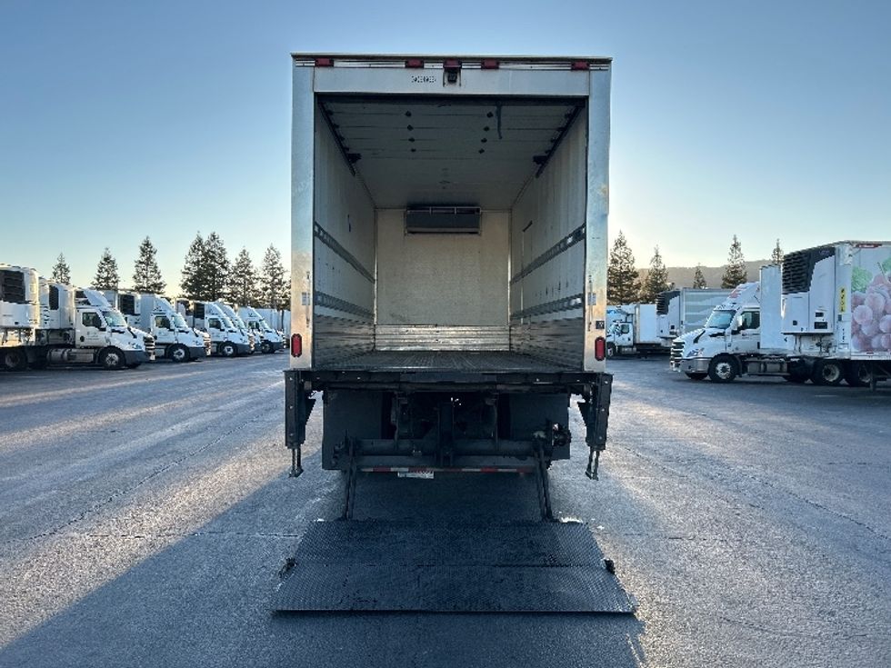 Refrigerated Truck-Light and Medium Duty Trucks-International-2020-MV607-West Sacramento-CA-218,299\n\t\tmiles-$ 56,000 - Image 9