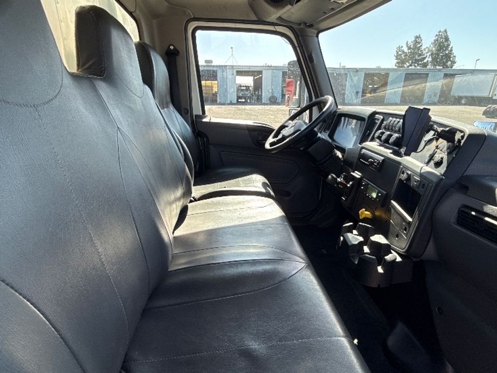 Refrigerated Truck-Light and Medium Duty Trucks-International-2020-MV607-West Sacramento-CA-319,657\n\t\tmiles-$ 26,500 - Image 22