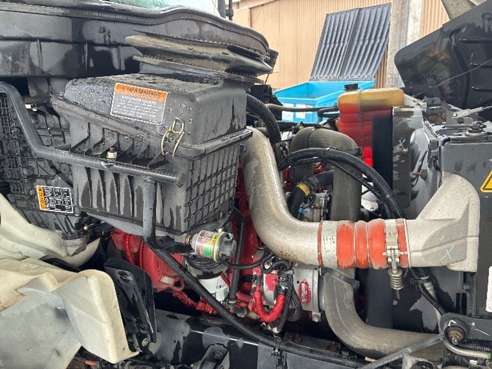 Refrigerated Truck-Light and Medium Duty Trucks-International-2020-MV607-West Sacramento-CA-55,532\n\t\tmiles-$ 77,000 - Image 23