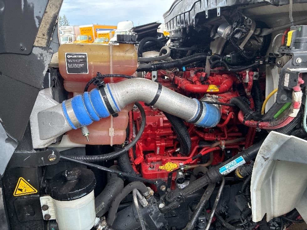 Refrigerated Truck-Light and Medium Duty Trucks-International-2020-MV607-West Sacramento-CA-55,532\n\t\tmiles-$ 77,000 - Image 24