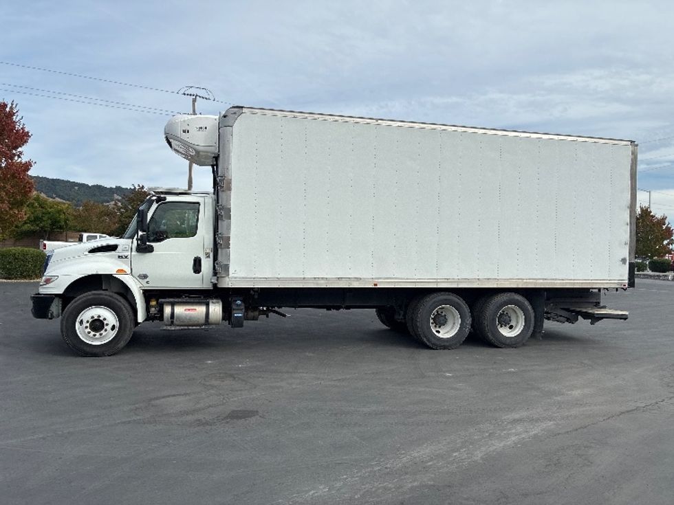 Refrigerated Truck-Light and Medium Duty Trucks-International-2020-MV607-West Sacramento-CA-55,532\n\t\tmiles-$ 77,000 - Image 4