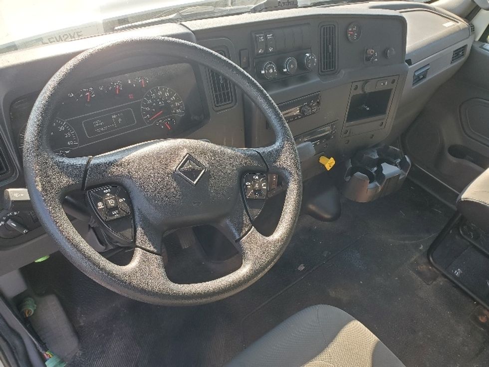 2020 International MV607 MV photo 11