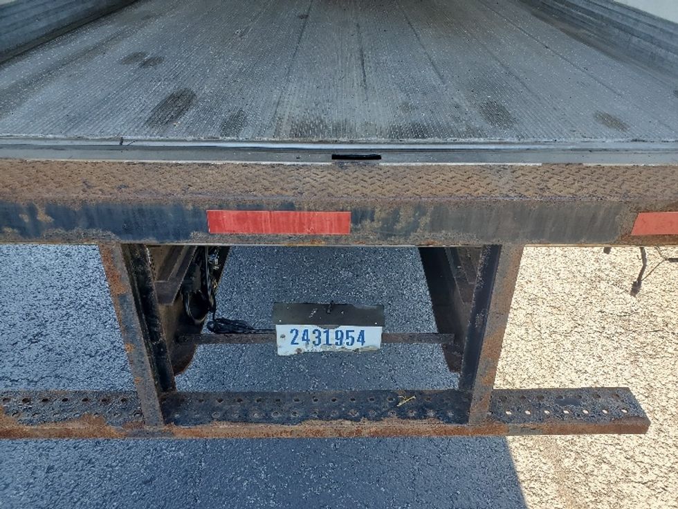 Refrigerated Truck-Light and Medium Duty Trucks-International-2020-MV607-White Deer-PA-140,032\n\t\tmiles-$ 52,000 - Image 9