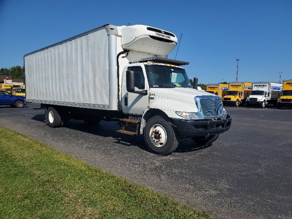 Refrigerated Truck-Light and Medium Duty Trucks-International-2020-MV607-White Deer-PA-171,140\n\t\tmiles-$ 48,000 - Image 1