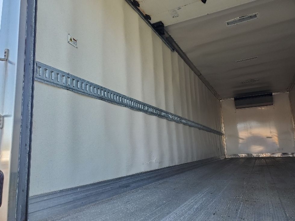 Refrigerated Truck-Light and Medium Duty Trucks-International-2020-MV607-White Deer-PA-171,140\n\t\tmiles-$ 48,000 - Image 10