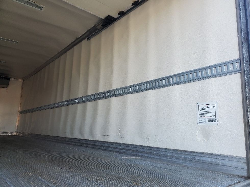 Refrigerated Truck-Light and Medium Duty Trucks-International-2020-MV607-White Deer-PA-171,140\n\t\tmiles-$ 48,000 - Image 11
