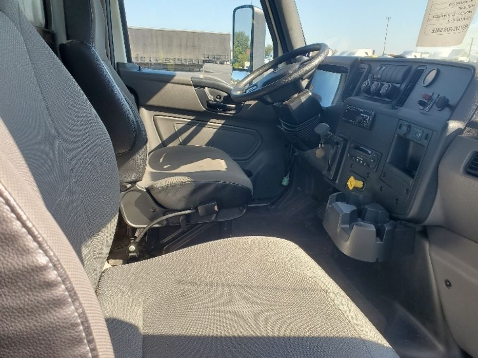Refrigerated Truck-Light and Medium Duty Trucks-International-2020-MV607-White Deer-PA-171,140\n\t\tmiles-$ 48,000 - Image 21