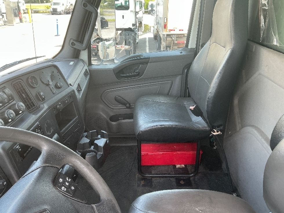 Refrigerated Truck-Light and Medium Duty Trucks-International-2020-MV607-Wilkes Barre-PA-242,518\n\t\tmiles-$ 29,500 - Image 14