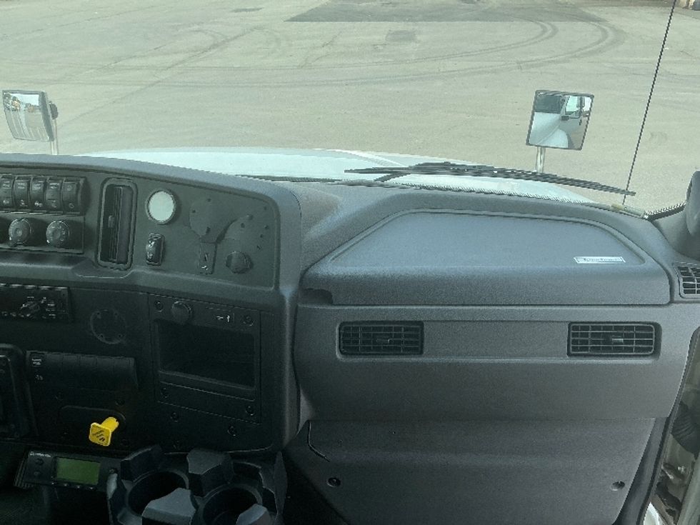 Refrigerated Truck-Light and Medium Duty Trucks-International-2020-MV607-Wilkes Barre-PA-242,518\n\t\tmiles-$ 29,500 - Image 16