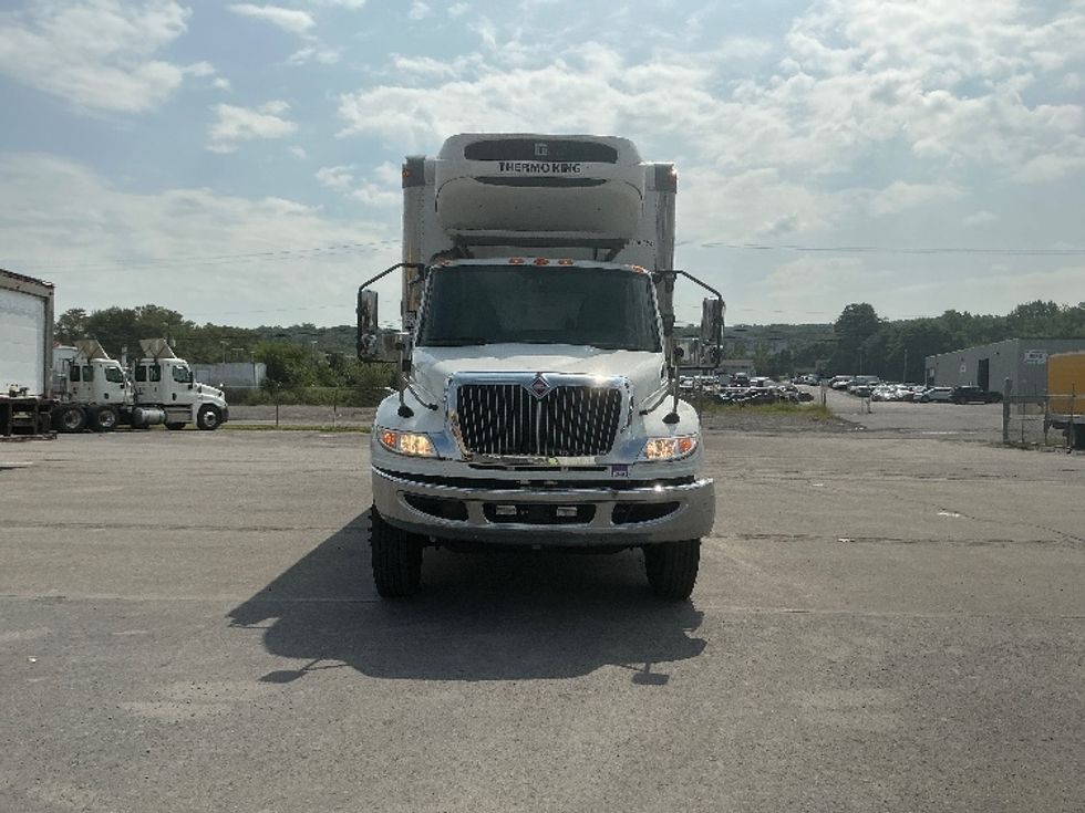 Refrigerated Truck-Light and Medium Duty Trucks-International-2020-MV607-Wilkes Barre-PA-242,518\n\t\tmiles-$ 29,500 - Image 2