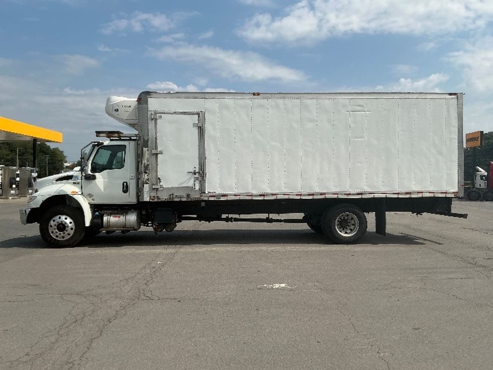 Refrigerated Truck-Light and Medium Duty Trucks-International-2020-MV607-Wilkes Barre-PA-242,518\n\t\tmiles-$ 29,500 - Image 4