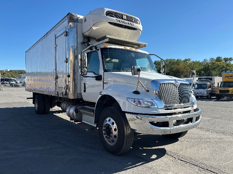 Refrigerated Truck-Light and Medium Duty Trucks-International-2020-MV607-Wilkes Barre-PA-270,456\n\t\tmiles-$ 28,500 - Image 1