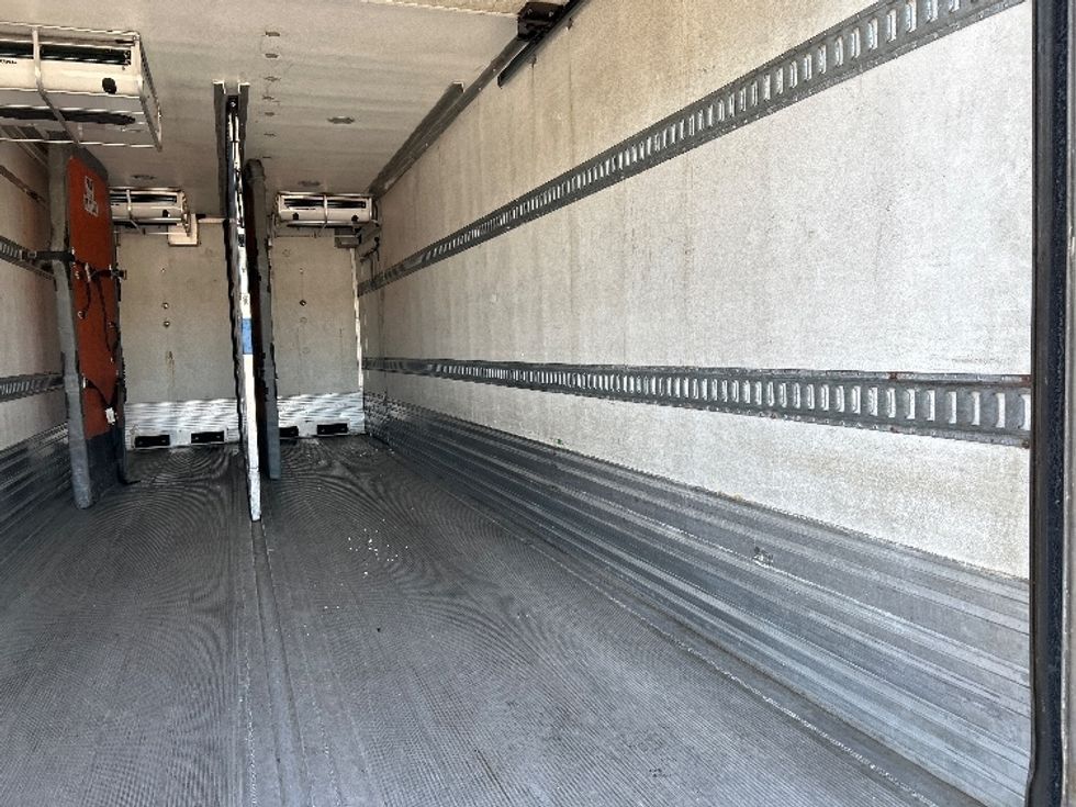 Refrigerated Truck-Light and Medium Duty Trucks-International-2020-MV607-Wilkes Barre-PA-270,456\n\t\tmiles-$ 28,500 - Image 12