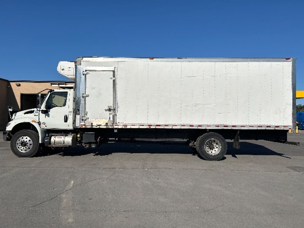 Refrigerated Truck-Light and Medium Duty Trucks-International-2020-MV607-Wilkes Barre-PA-270,456\n\t\tmiles-$ 28,500 - Image 4